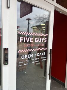 파이브가이즈 오픈시간